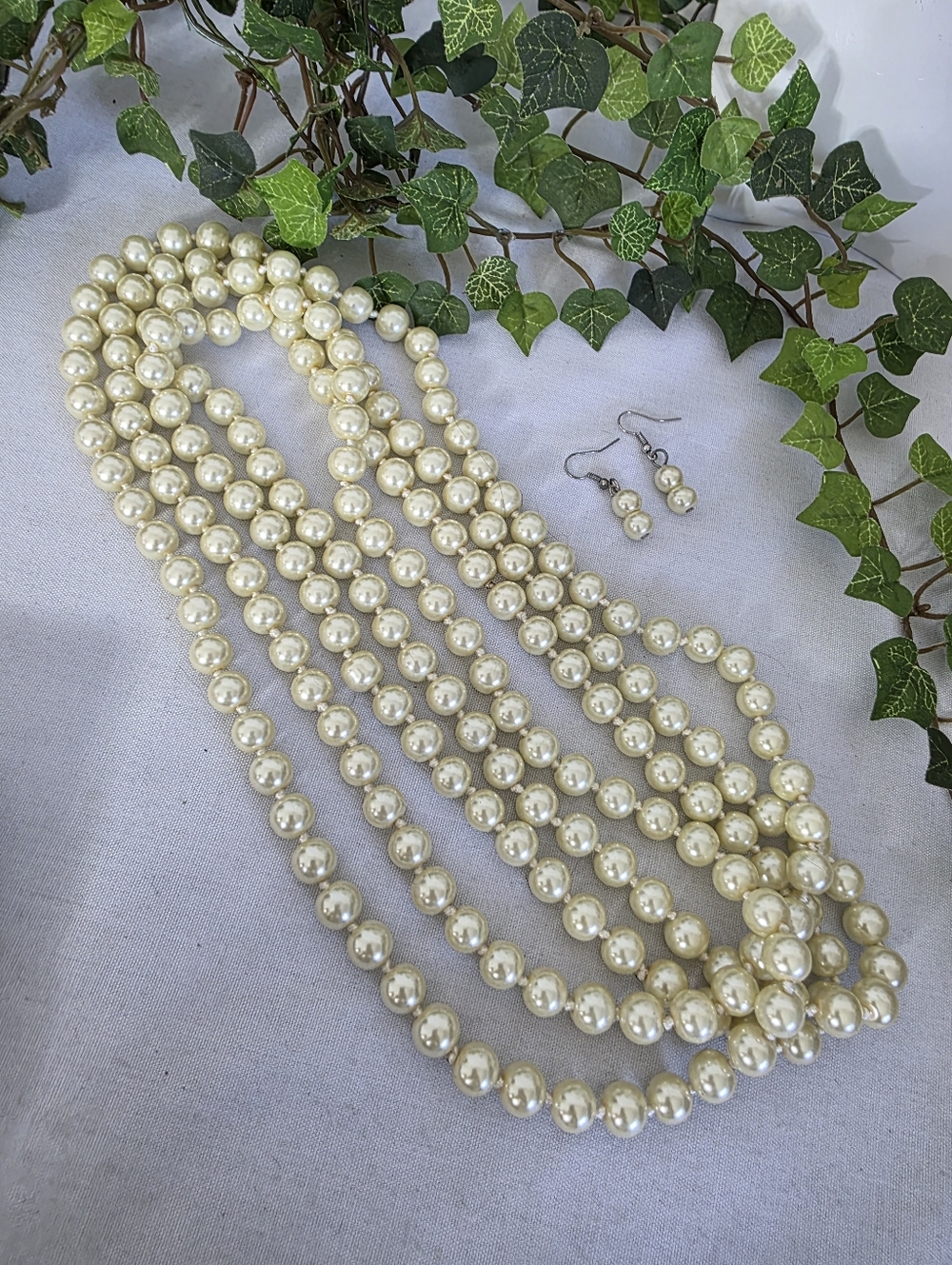 Long 90' Ivory Glass Pearl Necklace And Earrings Set - Picture 3 of 10